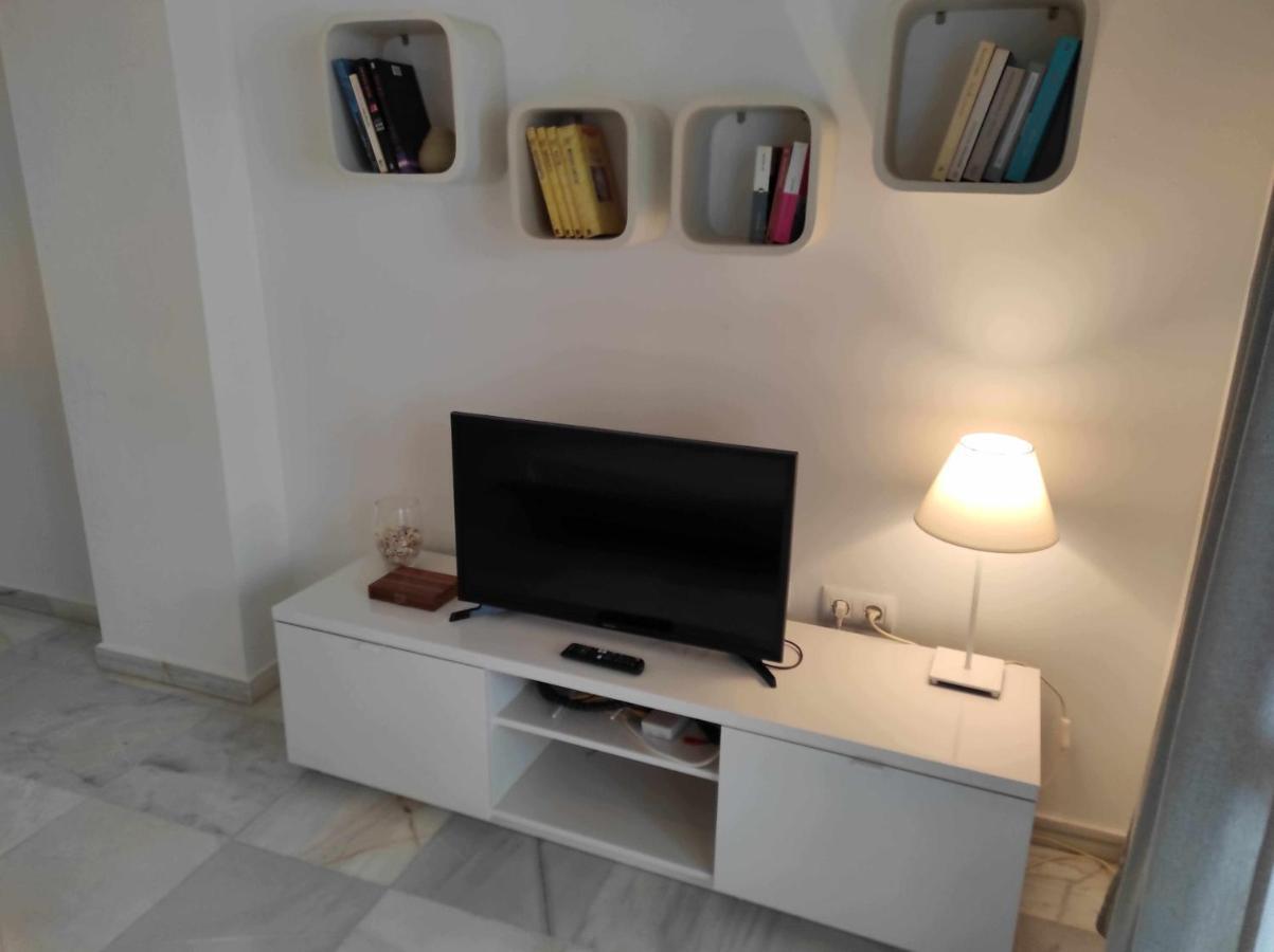 Apartamento Centrico Con Garaje Y Cercano A La Pl Zahara de los Atunes Luaran gambar