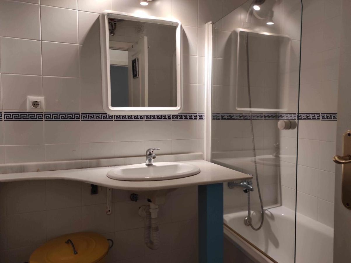Apartamento Centrico Con Garaje Y Cercano A La Pl Zahara de los Atunes Luaran gambar